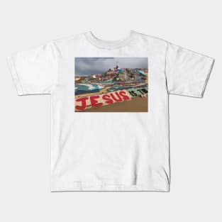 Salvation Mountain, East Jesus Kids T-Shirt